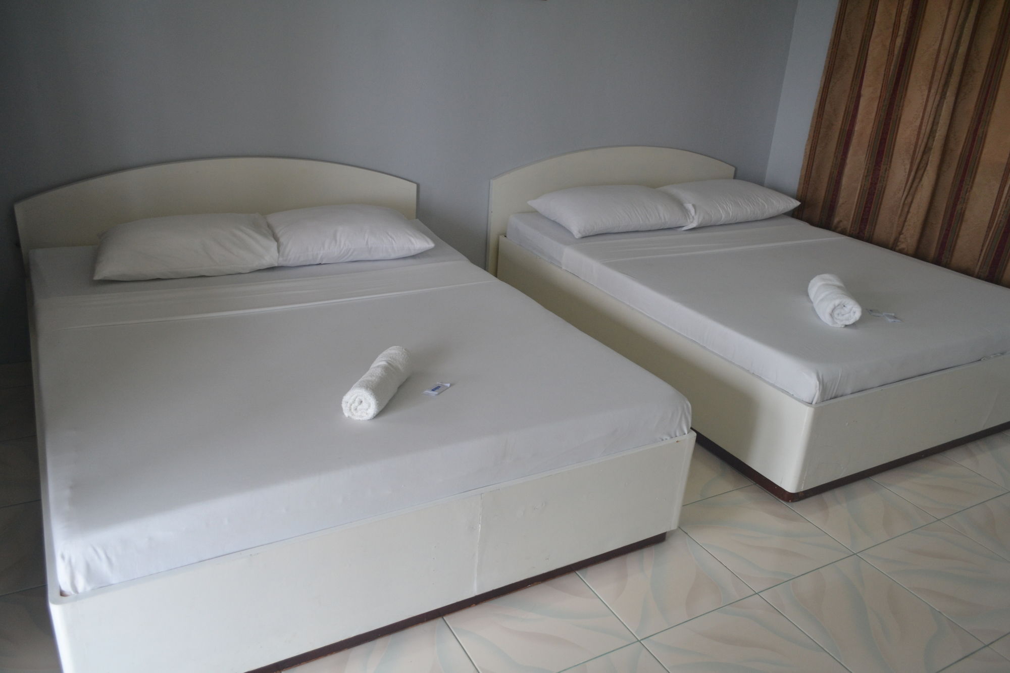 טגאיטאי El Paso Inn מראה חיצוני תמונה