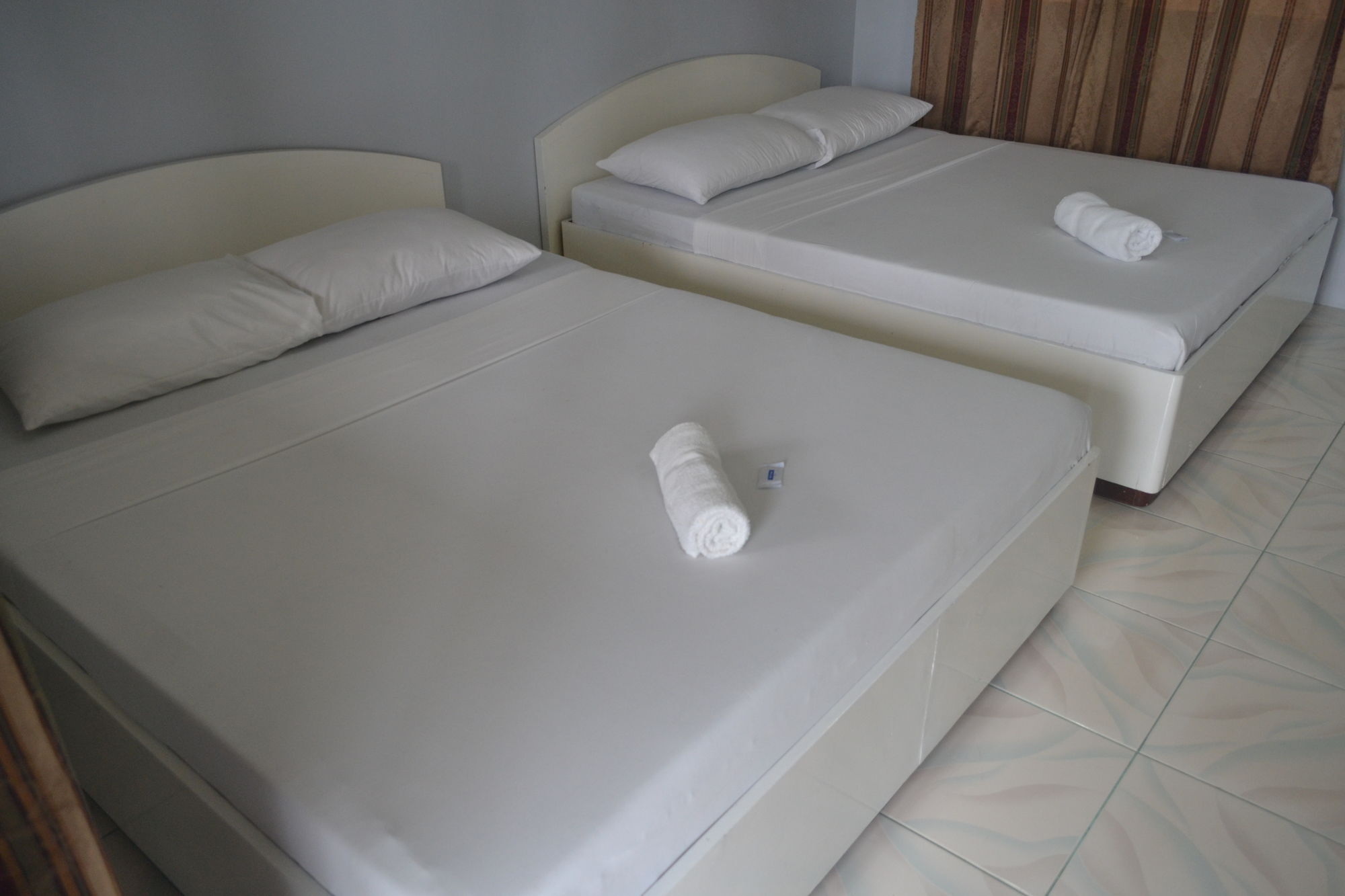 טגאיטאי El Paso Inn מראה חיצוני תמונה